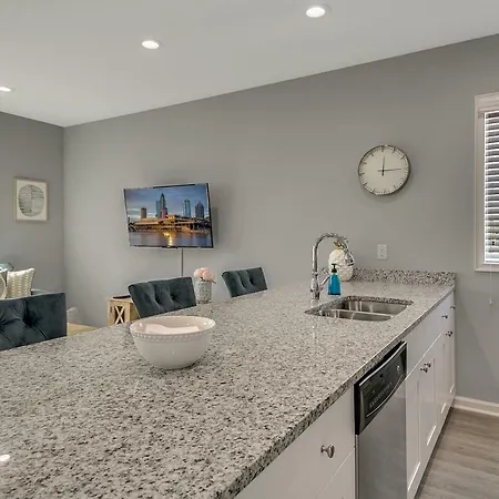 New 3/2 Duplex Minutes From Heart Of Tampa -Unit B Apartment Exterior photo